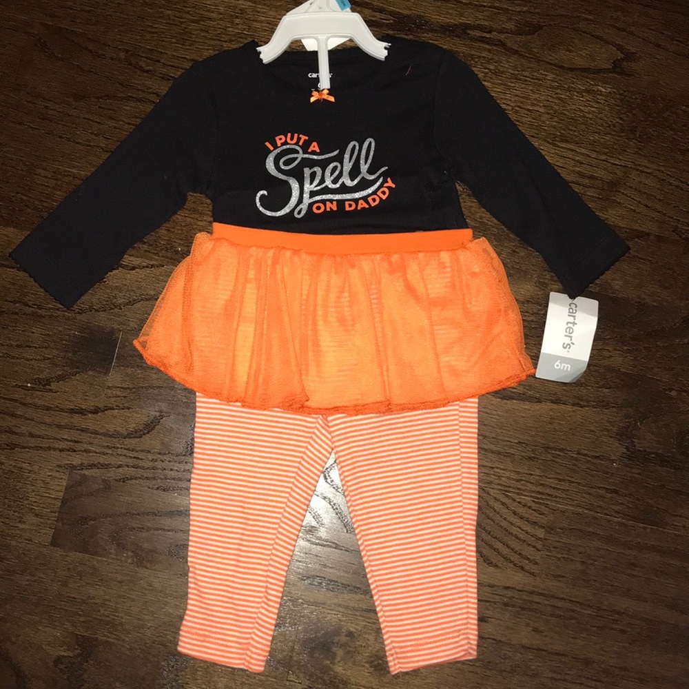 Halloween Carters outfit